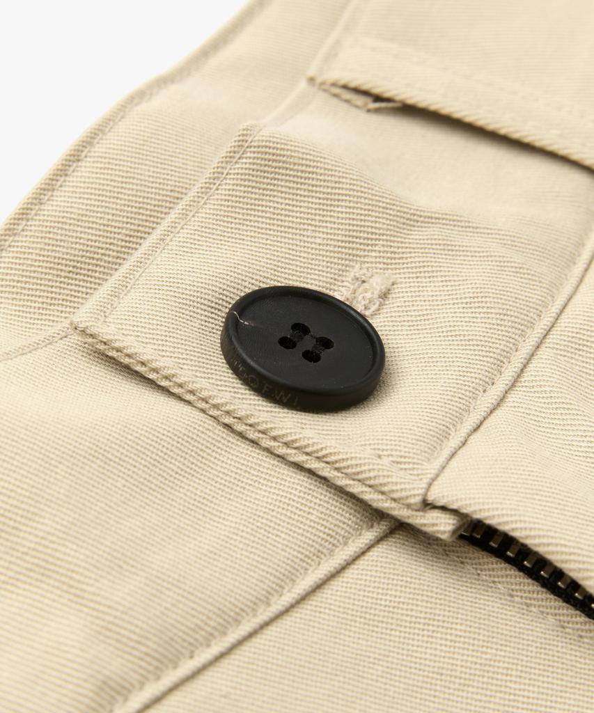 COFWI Cleve Multi-Tuck Shorts Beige