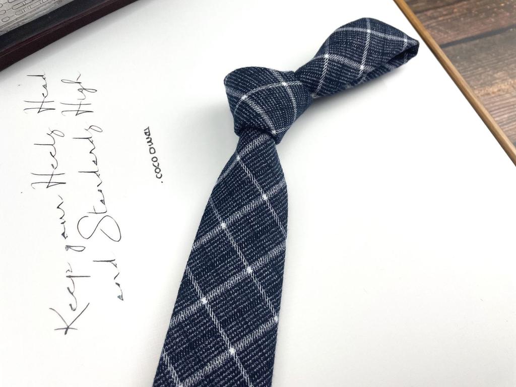 Men'S And Women'S Japanese Retro British 6Cm Narrow Tie Coffee Color Gray Blue Casual Grid, Get Married At Work