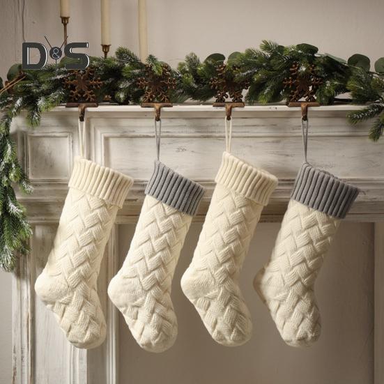 Large Knitted Christmas Stockings 18" Xmas Gift Stocking Hanging Decorations Festive Decor Candy Toys Bag Hanging Stocking for Mantel Window