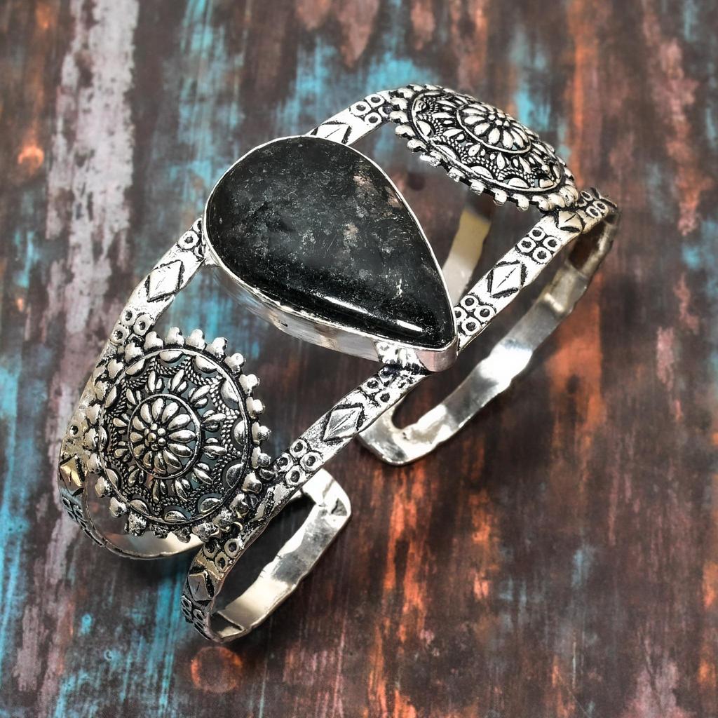 Nuummite драгоценный камень стерлингового серебра 925 пробы ручной работы красивый ювелирный браслет регулируемый для подарка