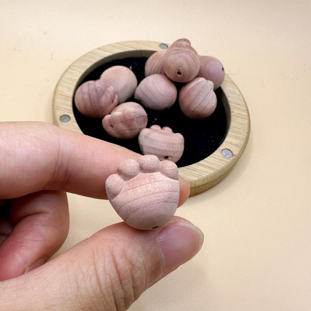 Кулон Руи из палисандра и агарового дерева с инкрустированными Пятью Сутрами - Сандаловое дерево, аксессуар для украшений Руи