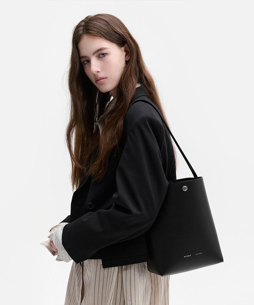 Herma Medium Cabas Shoulder Bag Black