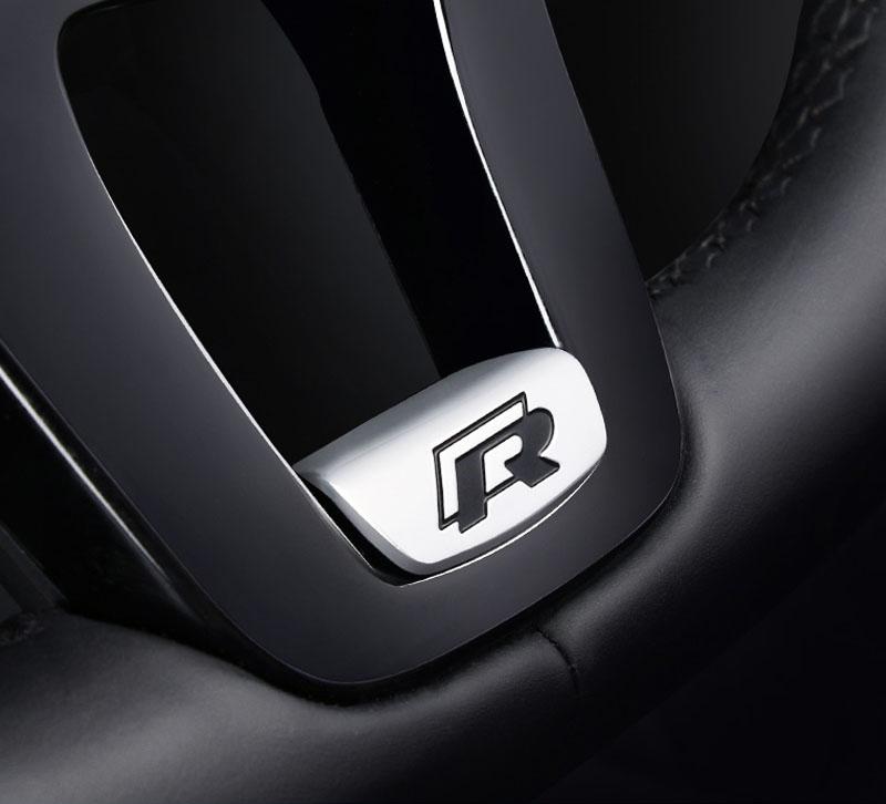 Горячая 1 шт. Декоративная накладка на руль автомобиля VW Наклейка с эмблемой R Line Для Volkswagen R-Line R GTI Polo T5 T-ROC Golf Passat Scir