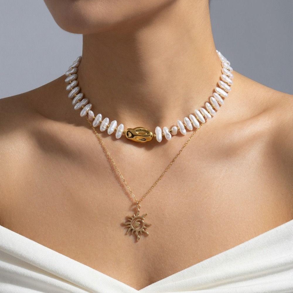 Baroque Style Stackable Necklace Irregular Pearl Clavicle Chain Sun Pendant Necklace For Women