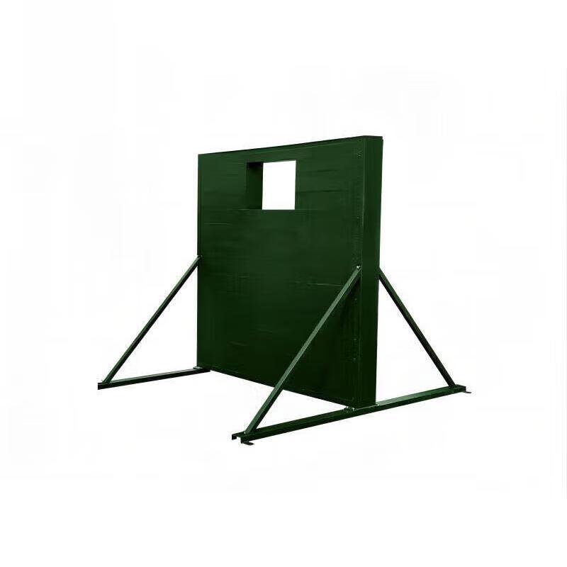 Outdoor Grenade Throwing Simulation Wall