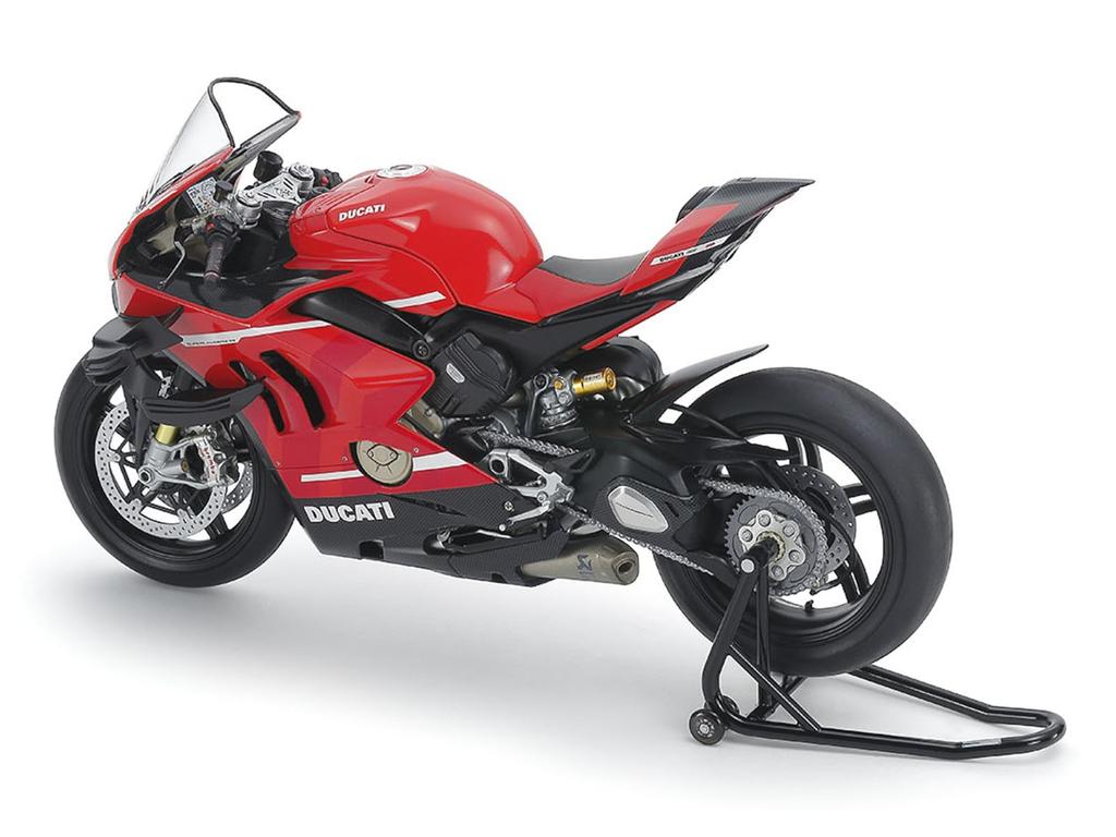 Tamiya 1/12 Motorcycle Series No. 143 Ducati Superleggera V4 with Racing Kit Plastic Model Kit 14143 (Motorcycle)