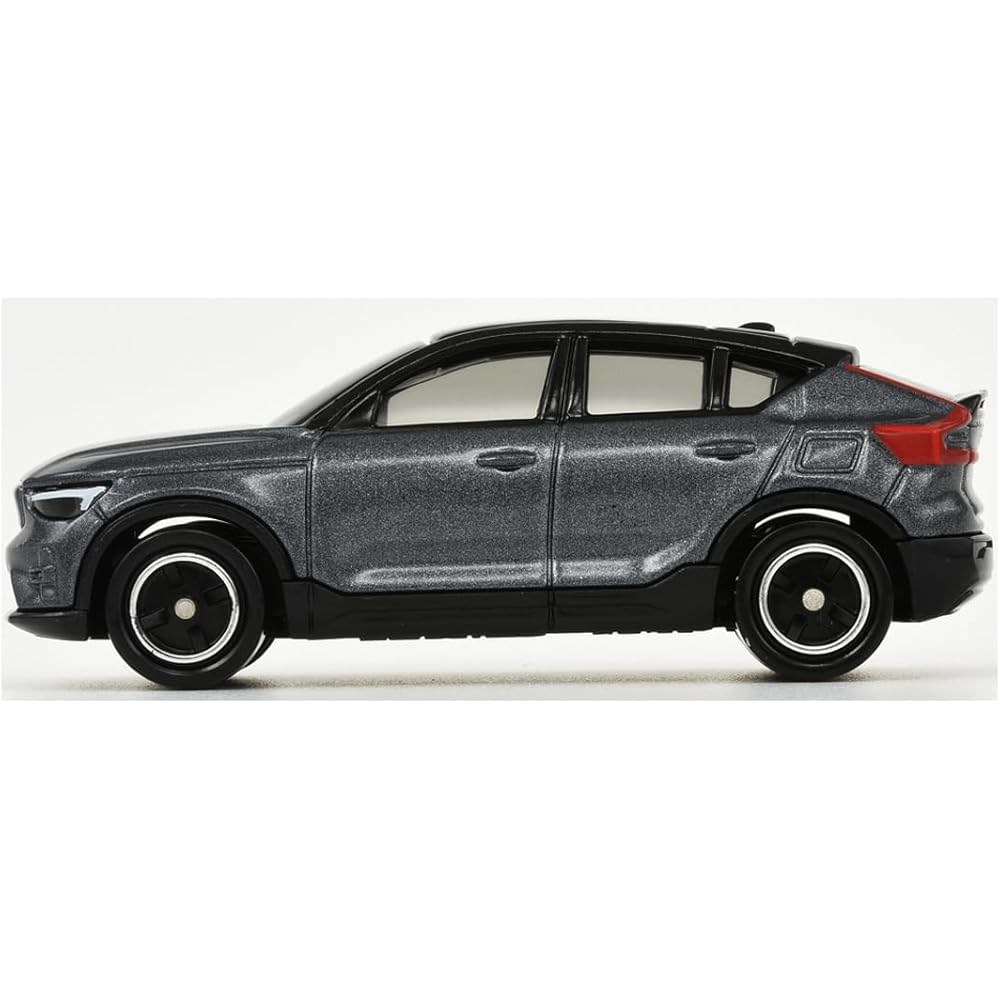 Takara Tomy Tomica No.22 Volvo C40 Recharge Diecast Toy Car Blister Pack for Ages 3 and Up