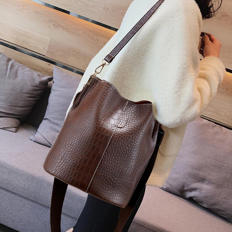 Женская сумка-ведро из искусственной кожи с тиснением