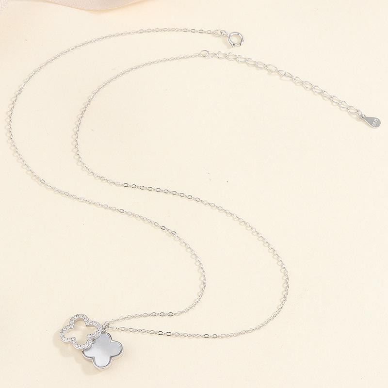 Ожерелье с четырьмя листами клевера для матери Простой и модный темперамент, студент, кулон в виде леса, цепочка на ключицу