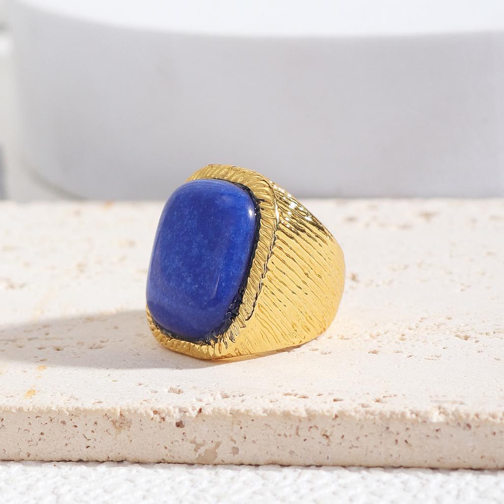 New 2024 Geometric Square Stone Vintage Ring Chunky Gold Color Trend Personality Jewelry Accessories for Women Girl