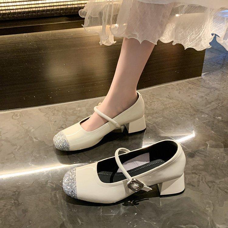 Туфли на толстом каблуке, модные и удобные, женские, на среднем каблуке, летние, однотонные, с пряжкой, туфли Мэри Джейн, универсальные, серебристые туфли