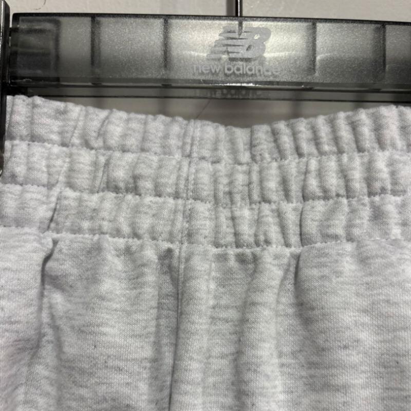 New Balance Шорты карго Uni Heritage Nbnvf21463 светло-серые