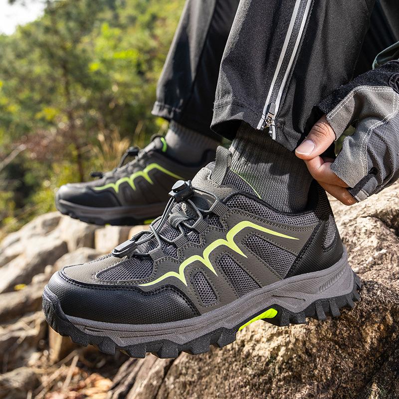 Hiking shoes men's waterproof, non-slip, deodorant and breathable men's outdoor sports wear-resistant climbing hiking shoes