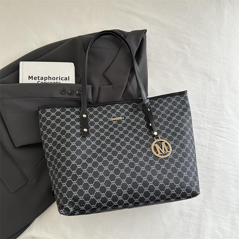 Сумка с высокой текстурой, женская сумка-тоут, новая осенне-зимняя популярная модная сумка через плечо, большая вместительная ручная сумка