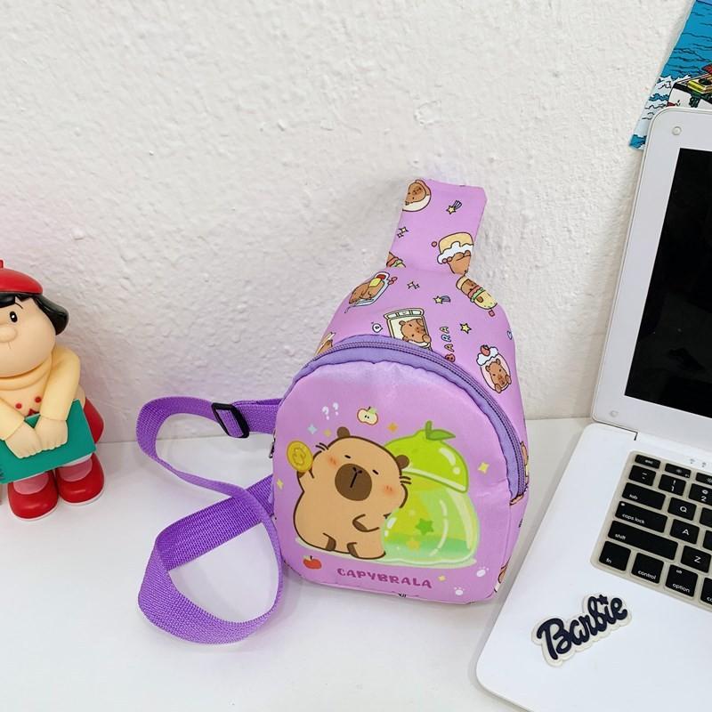 Детская нагрудная сумка с мультяшным узором капибары, из полиэстеровой ткани и с дышащим дизайном для повседневного использования