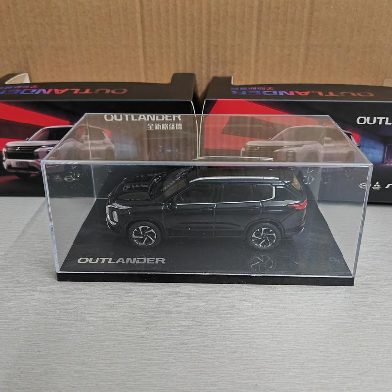 1/43 Mitsubishis Outlander SUV Alloy Car Model Diecast Metal Off-road Vehicle Car Model Simulation Miniature Scale Kids Toy Gift