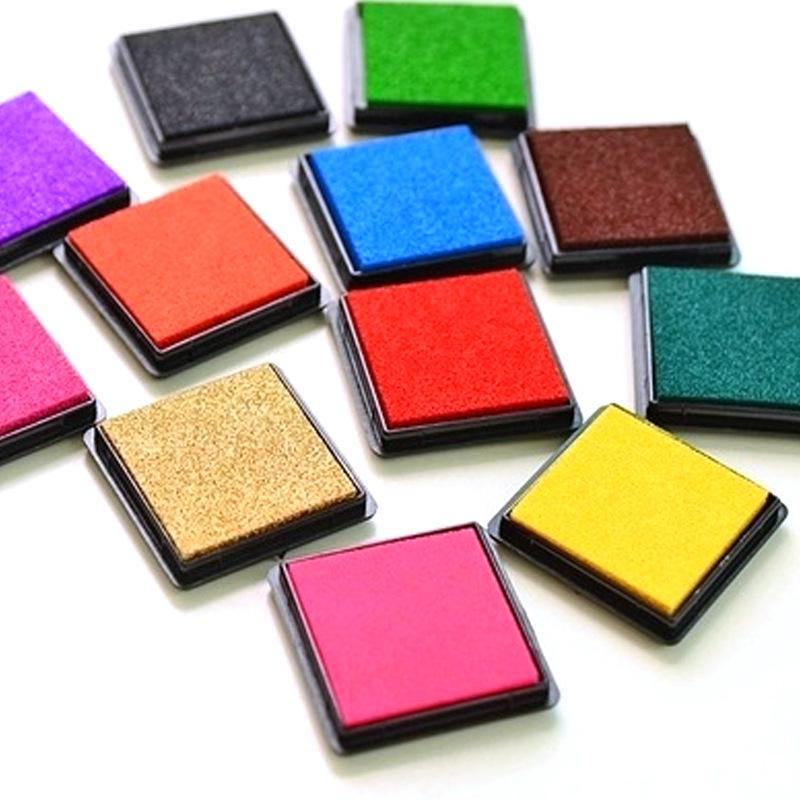 Чернильная подушечка 4x4 см, Компактный размер (образ)