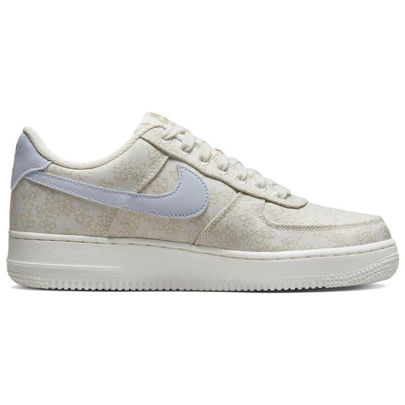 Nike Женские кроссовки Air Force 1 Low '07 Se с жаккардовой цветочной вышивкой DR6402-900