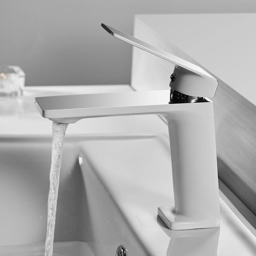 G1/2 Basin Faucet Bathroom Torneira Para Banheiro Chrome Faucet Basin Taps Deck Mounted Grifo Lavabo Hot Cold Mixer Tap