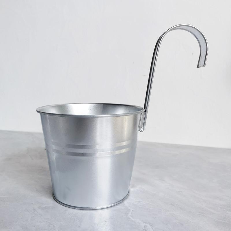 Изысканный железный подвесной цветочный горшок для украшения балкона