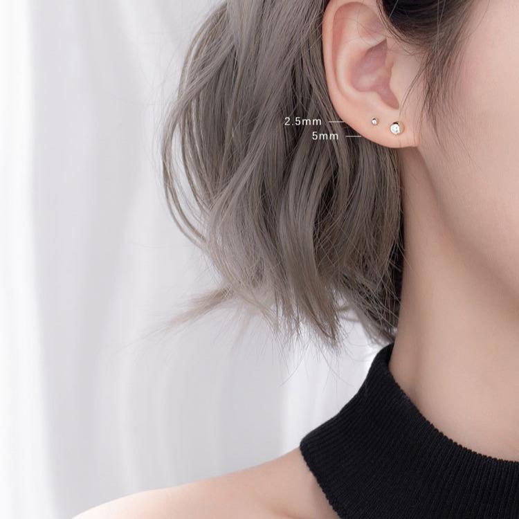 Earrings for Women Simple and Cold Wind Ear Bone Nails for Women Small Temperament Ear Studs