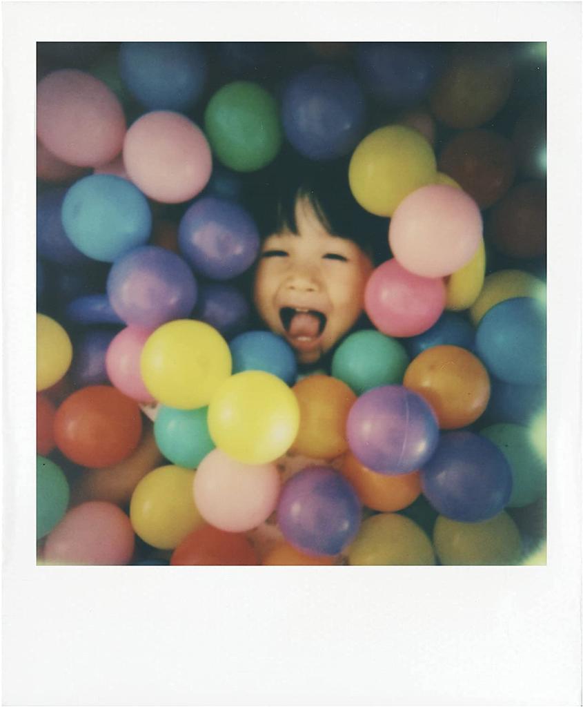 POLAROID 636 Close Up