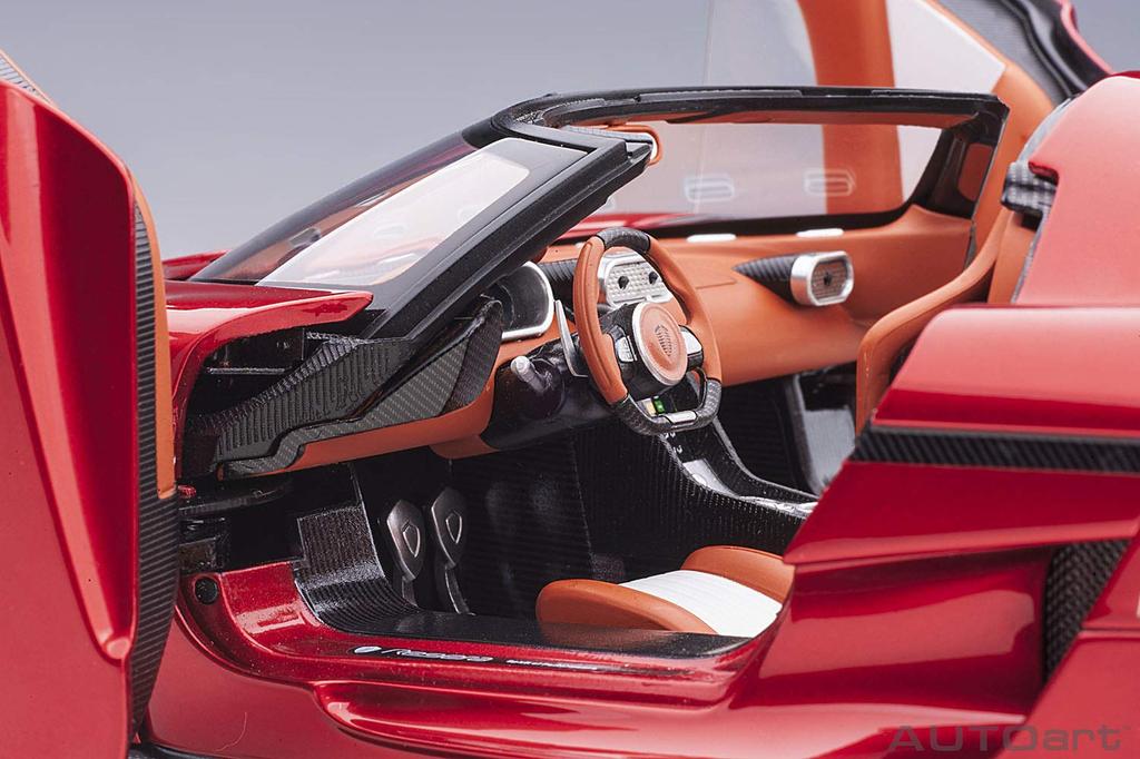 AUTOart Koenigsegg Regera Конфетно-красный Готовая модель 79026 1/18