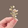 Vintage Temperament Green Jasmine Brooch For Women  Flower Buckle Brooch Dress Clothes Suit Scarf Clip Jewelry Gift