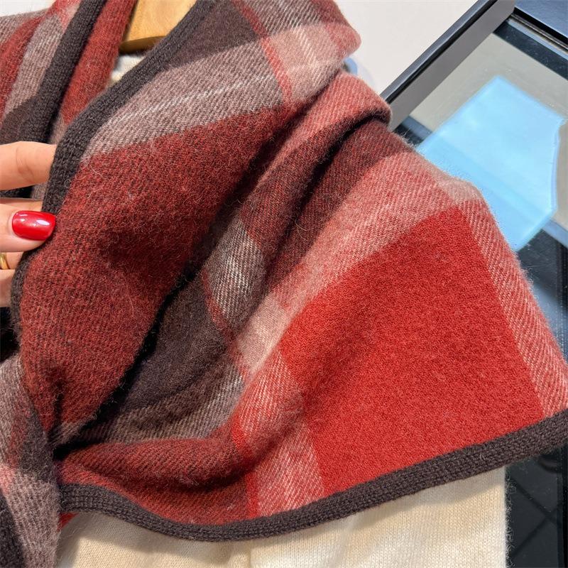 Handmade Hemming Grid 100 Wool Scarf Women's Winter Triangle Scarf Style Shawl Warm Scarf Dual-purpose