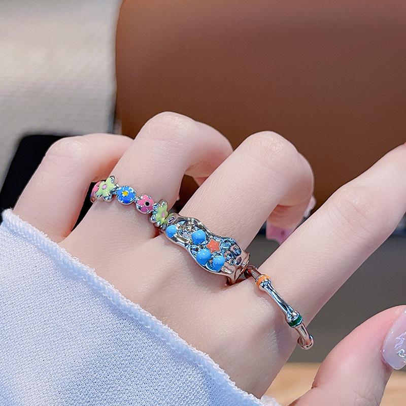 Кольцо в стиле ретро с цветными цветами и звездами, высококлассное открытое кольцо, нишевый дизайн, регулируемое, персонализированное ручное украшение