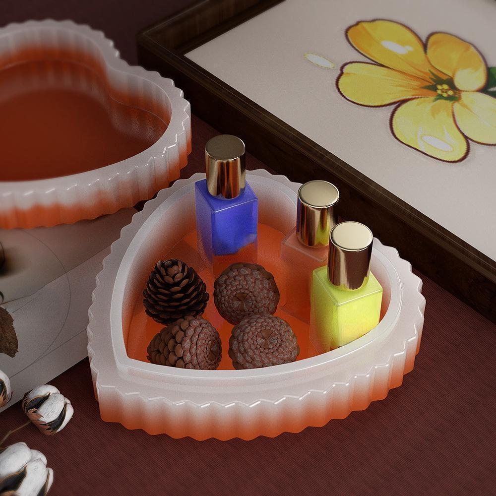 DIY Adhesive Plaster Candlestick Mould Striped Love Plate Storage Box Mold Heart Shaped Tray Jewelry Storage Box Silicone Mold