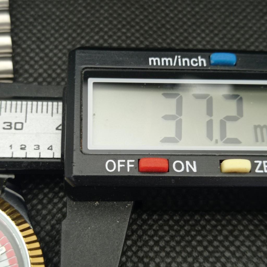 ОТРЕМОНТИРОВАННЫЕ ВИНТАЖНЫЕ ЯПОНСКИЕ МУЖСКИЕ АВТОМАТИЧЕСКИЕ ЧАСЫ SEIKO С ПРОЗРАЧНОЙ ЗАДНЕЙ КРЫШКОЙ a305118-9