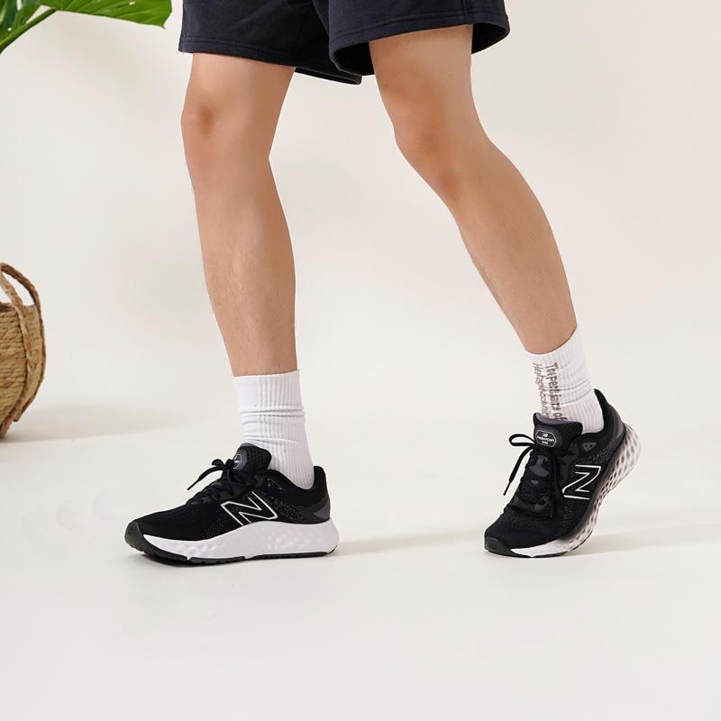 New Balance Fresh Foam Evoz V2