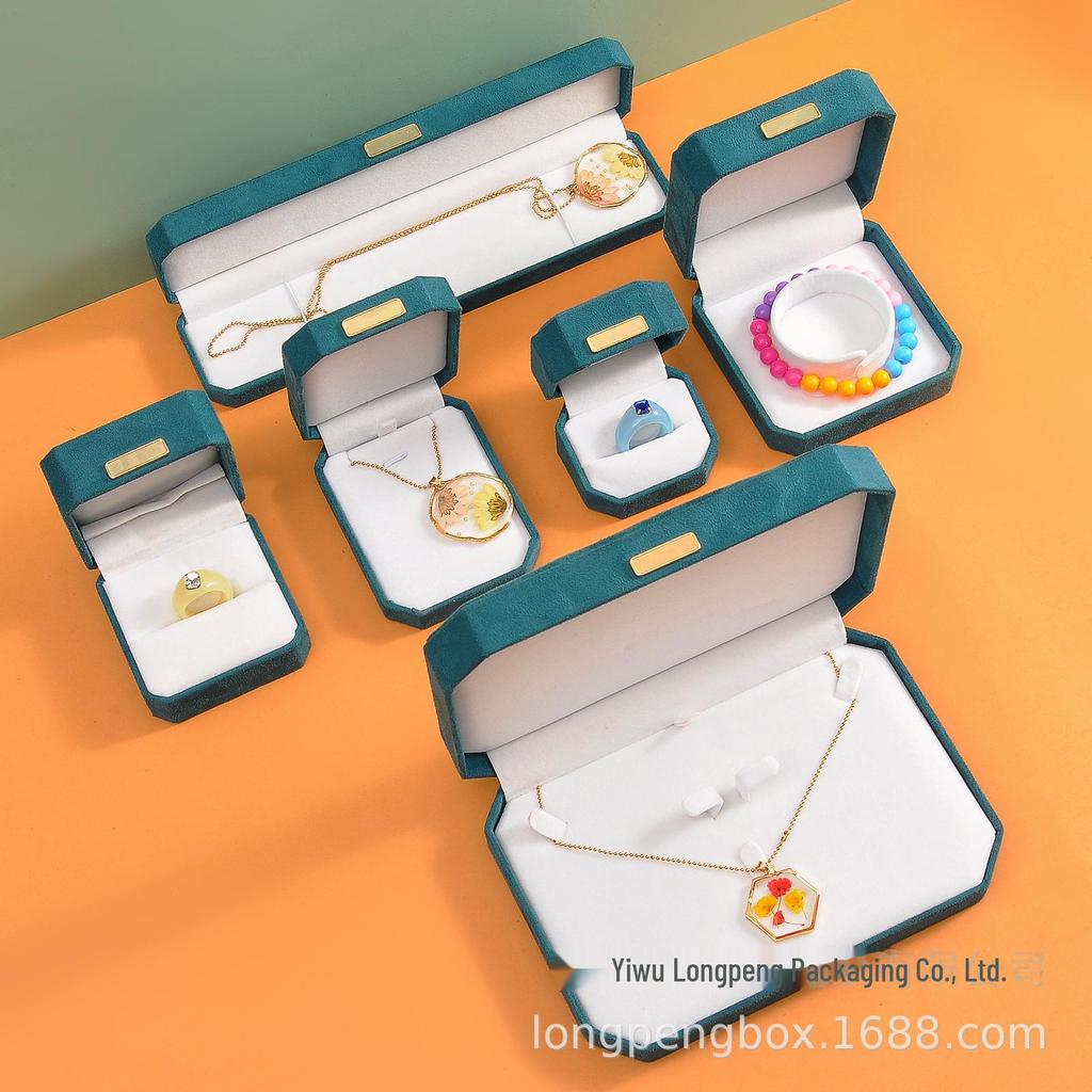 Восьмиугольная фланелевая шкатулка для ожерелья, браслета, кольца и кулона