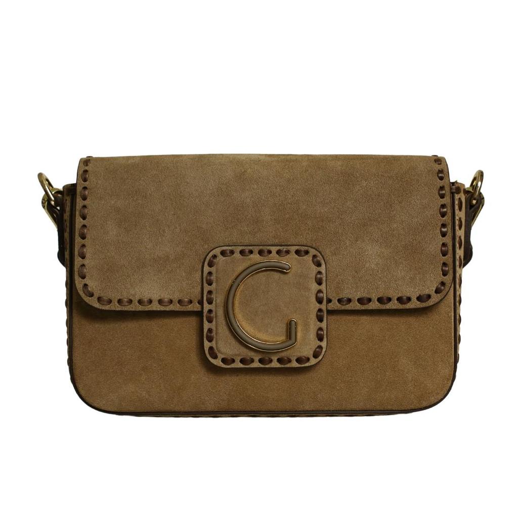 Модель женской сумки из натуральной кожи ограниченного выпуска