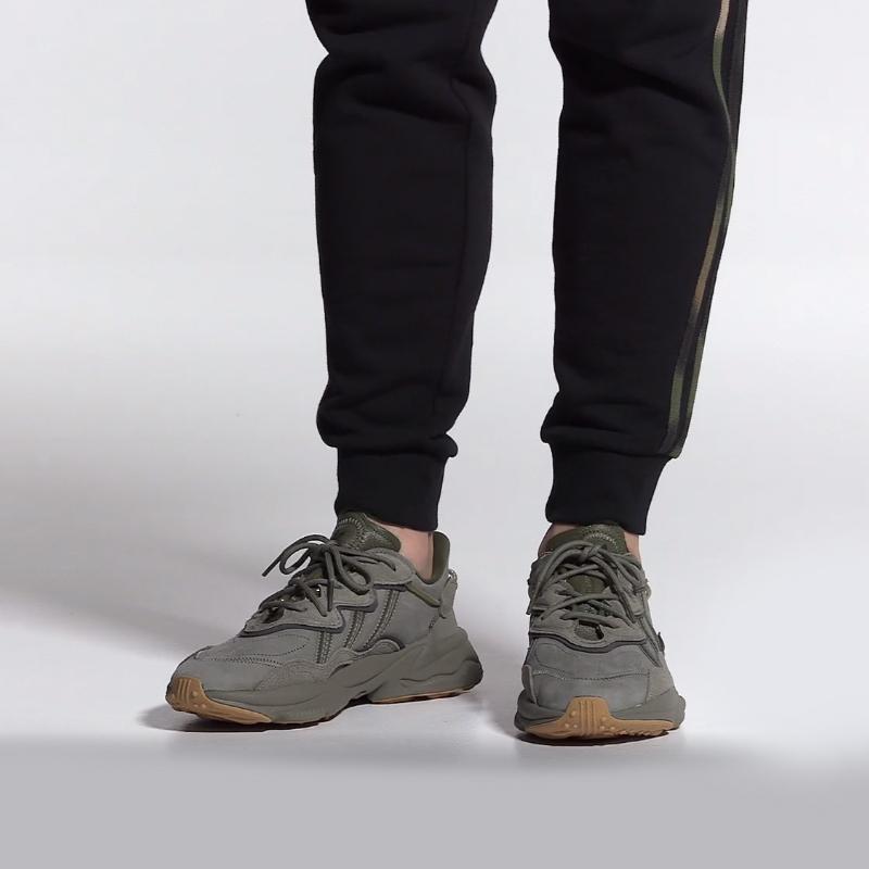 adidas Кроссовки унисекс Ozweego Trace Cargo Green Night-Cargo-Raw-Khaki EE6461