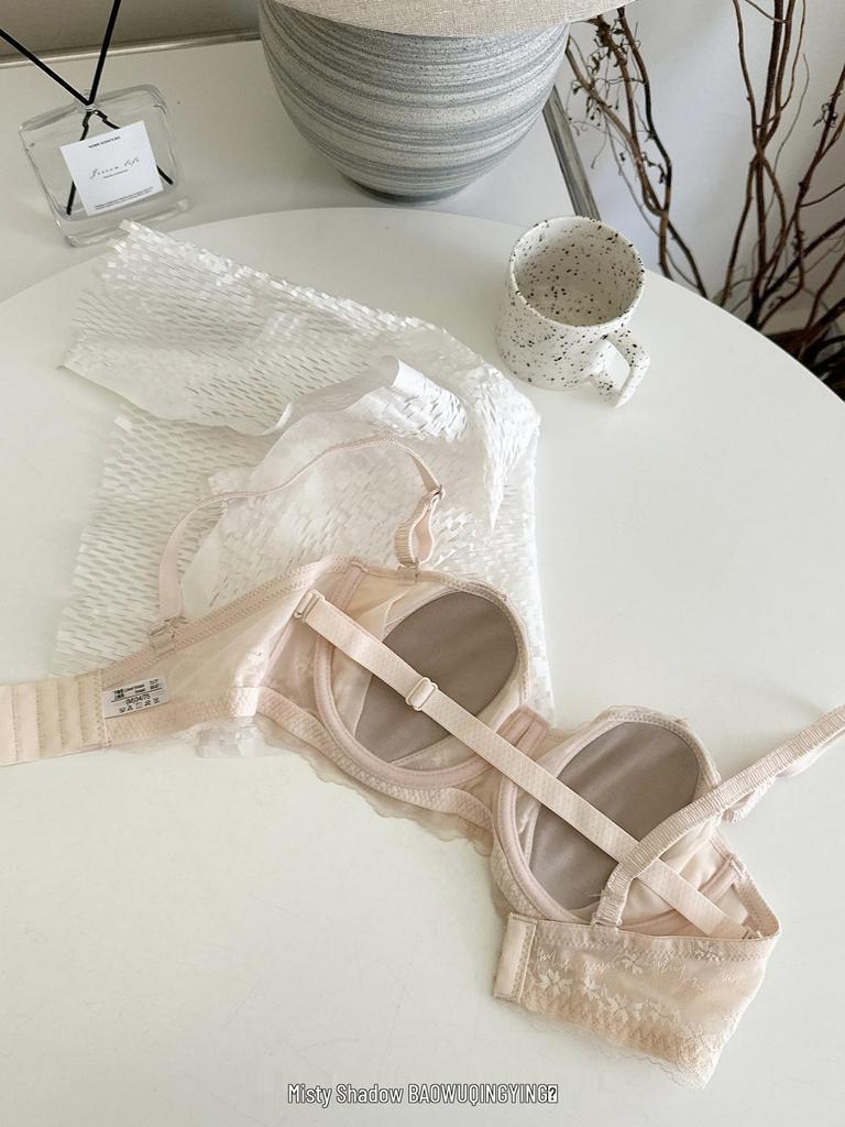 Французское кружево Ультратонкий бюстгальтер без бретелек с ушками кролика: Сексуальное, предотвращающее провисание женское белье с мягкой поддержкой.