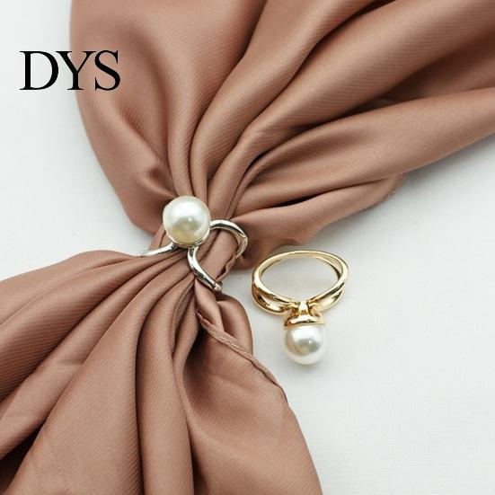 Metal Scarf Ring 2 Pcs Clip, Faux Pearl Belt Buckles, Clothes Autumn Winter Clip Slides Button, Shirt Ties Clips for Women, Dress Clothing Accessories