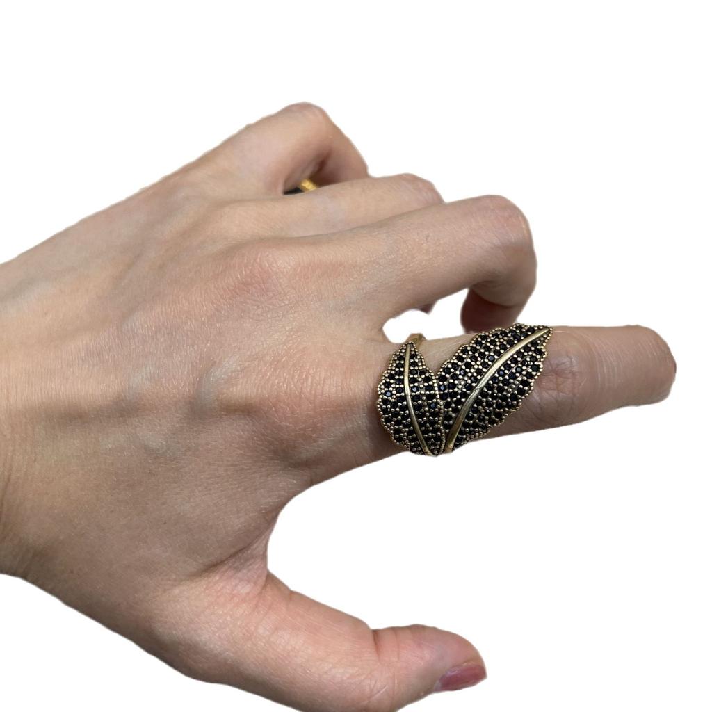 Кольцо с листом из золота и черного циркония для женщин в стиле ретро, старое индивидуальное кольцо на указательном пальце, литературное кольцо с листом, живая партия колец
