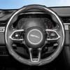 Suitable for Jaguar Carbon Fiber Texture Steering Wheel Cover, Snap-On Wave-Shaped Sporty Design, Durable Protective Case for I-Pace F-Pace E-Pace Xe
