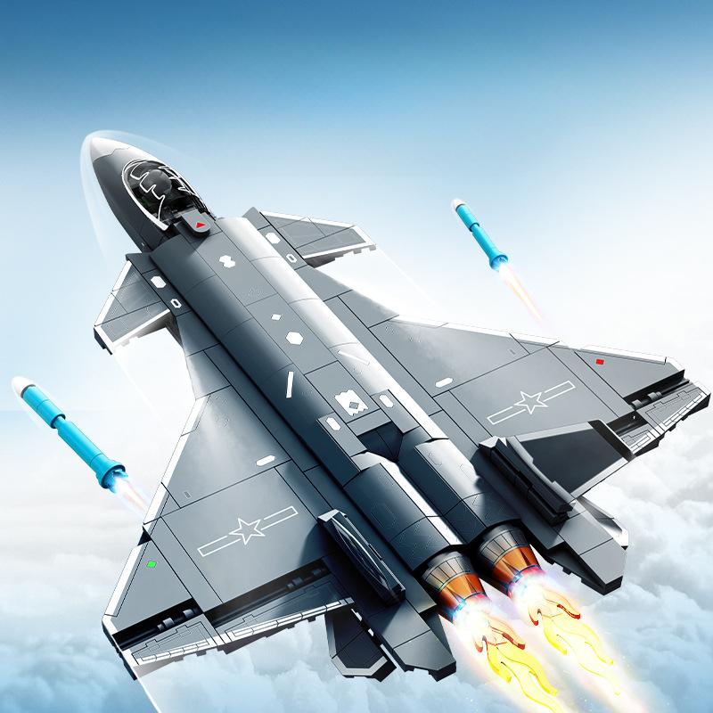 585pcs Military Series Chinese Air Force J-20 Stealth Fighter Building Blocks Toy Gift for Children No Box