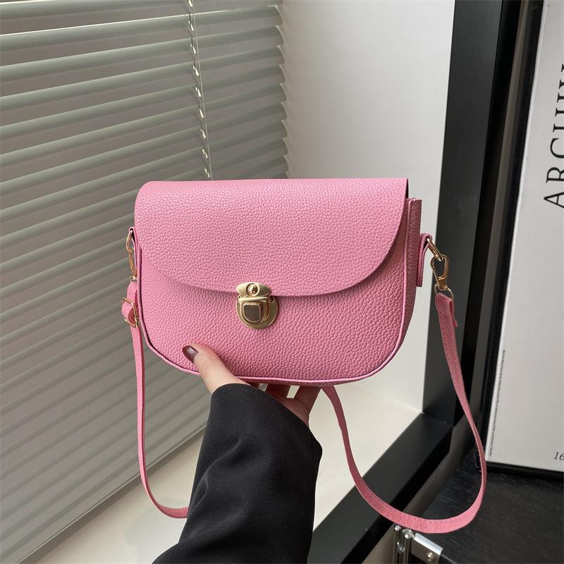 Новая повседневная универсальная простая однотонная сумка через плечо мессенджер с продвинутой текстурой, простая ретро, сумка-седло