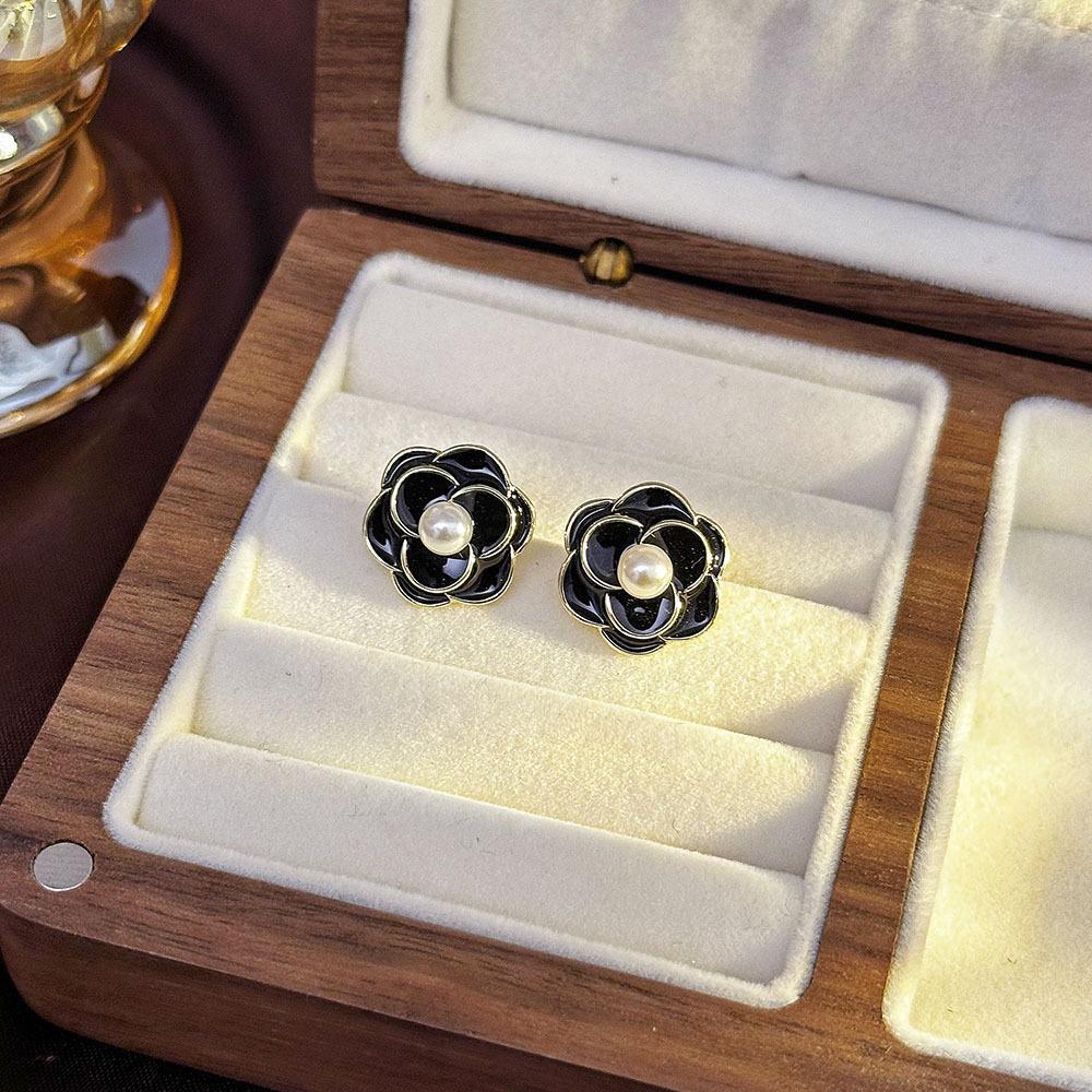 Серебряные игольчатые маленькие ароматные серьги-гвоздики с жемчугом в виде цветка ветра, легкие роскошные серьги в стиле знаменитостей, элегантные серьги в стиле ретро, модные серьги High Sense