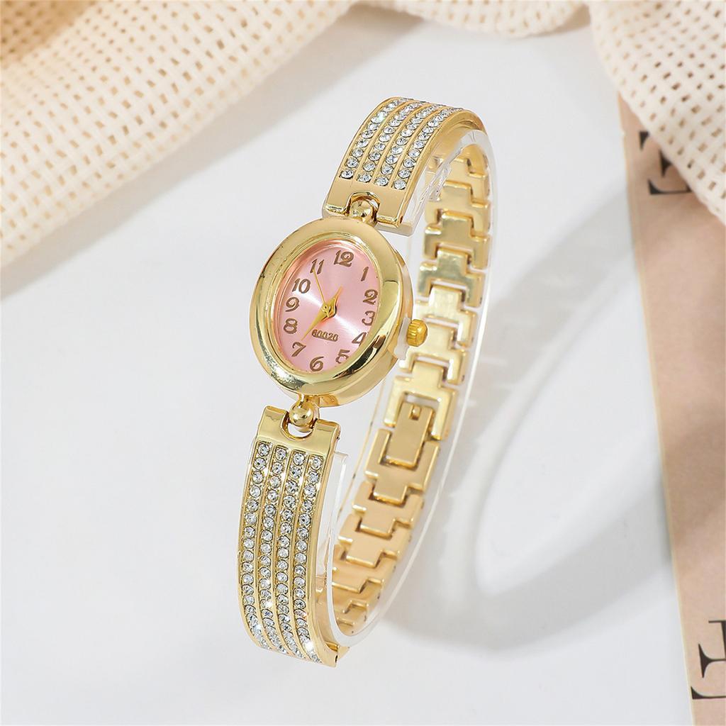 Женские модные кожаные часы