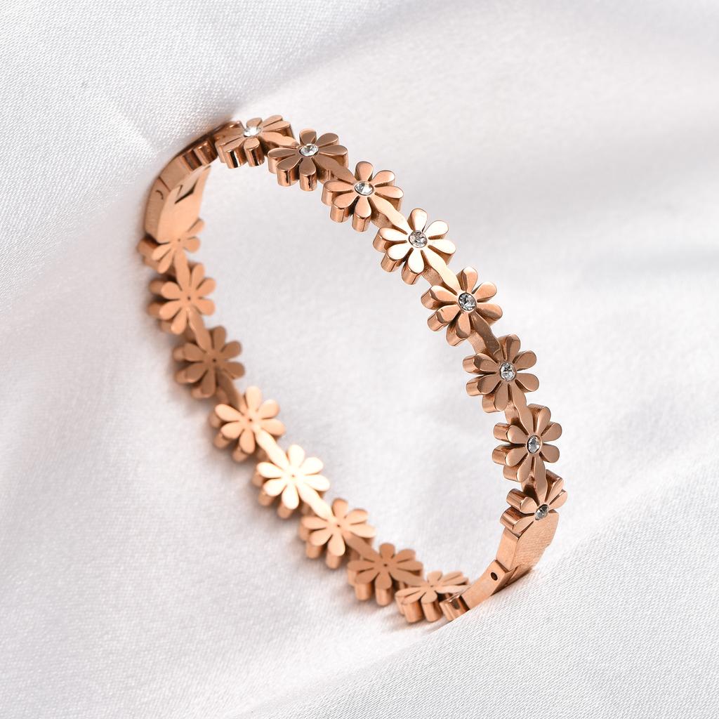 Elegant Stainless Steel Flower Bangle for Women Openable Cuff Bracelet Wristband Metal Jewelry Making Accessories Gift for Her