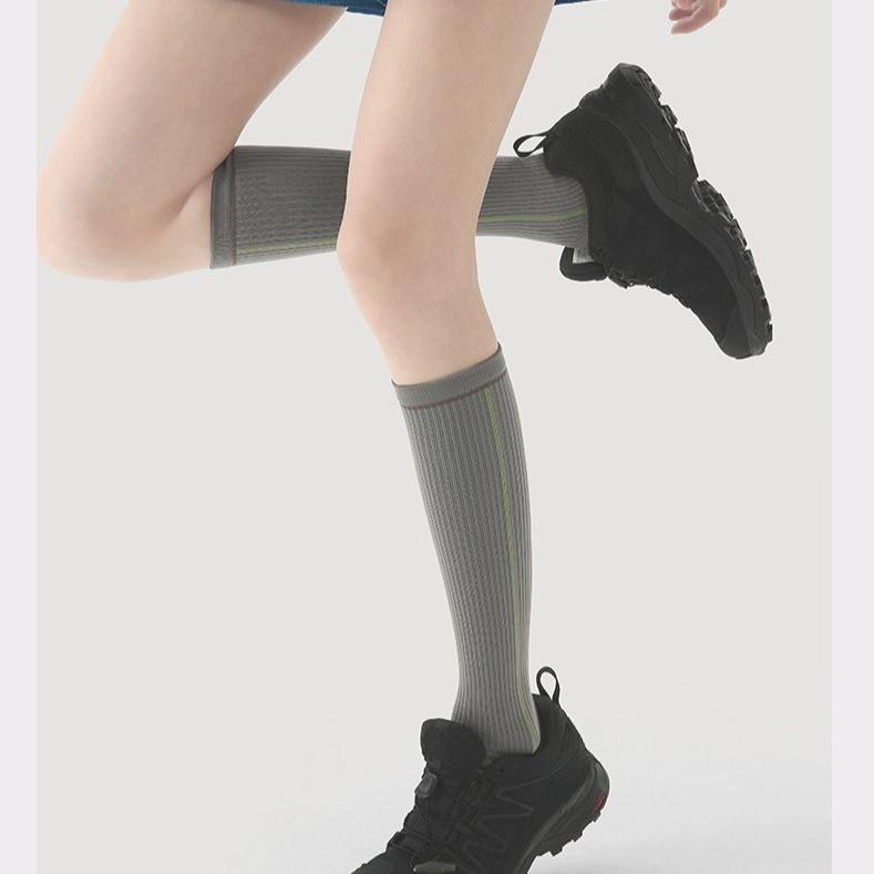 Женские профессиональные бадминтон теннис фитнес длинные цилиндрические компрессионные носки для икр для упражнений