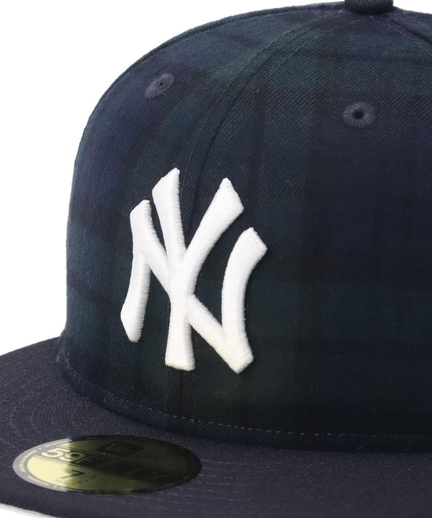 New Era Кепка 59FIFTY MLB POWERED BY GORO, коллаборация, NY Черный, размер 7 5950 GORO NEYYAN BLKW NVY Часы, 3/4,