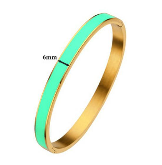 Женский браслет-бангл из титановой стали с золотой эмалью 4 мм и застежкой