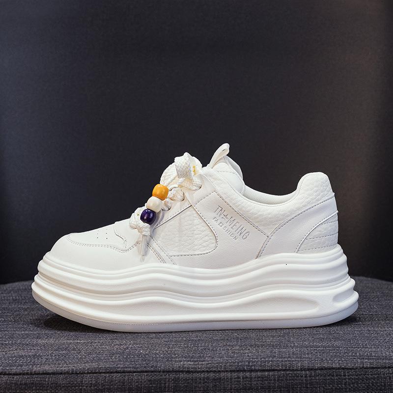 Платформенные белые женские осенние новые туфли с круглым носком на шнуровке, универсальные, увеличивающие рост, спортивные и для отдыха, маленькие кеды