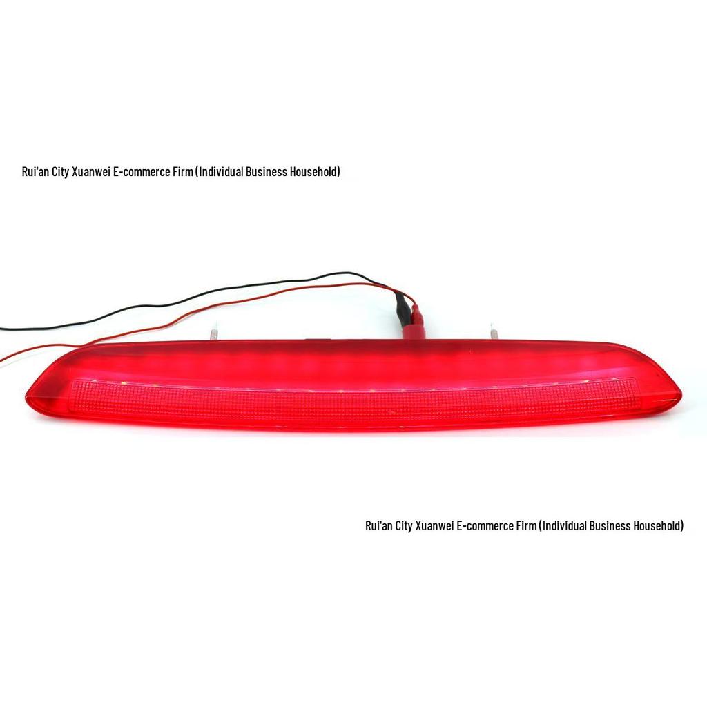 Jeep Renegade 15-20 High Mount Brake Light 68247167AA - Anti-Collision Signal.